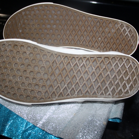 Vans Checkered Slip-On Sneakers - Picture 9 of 16